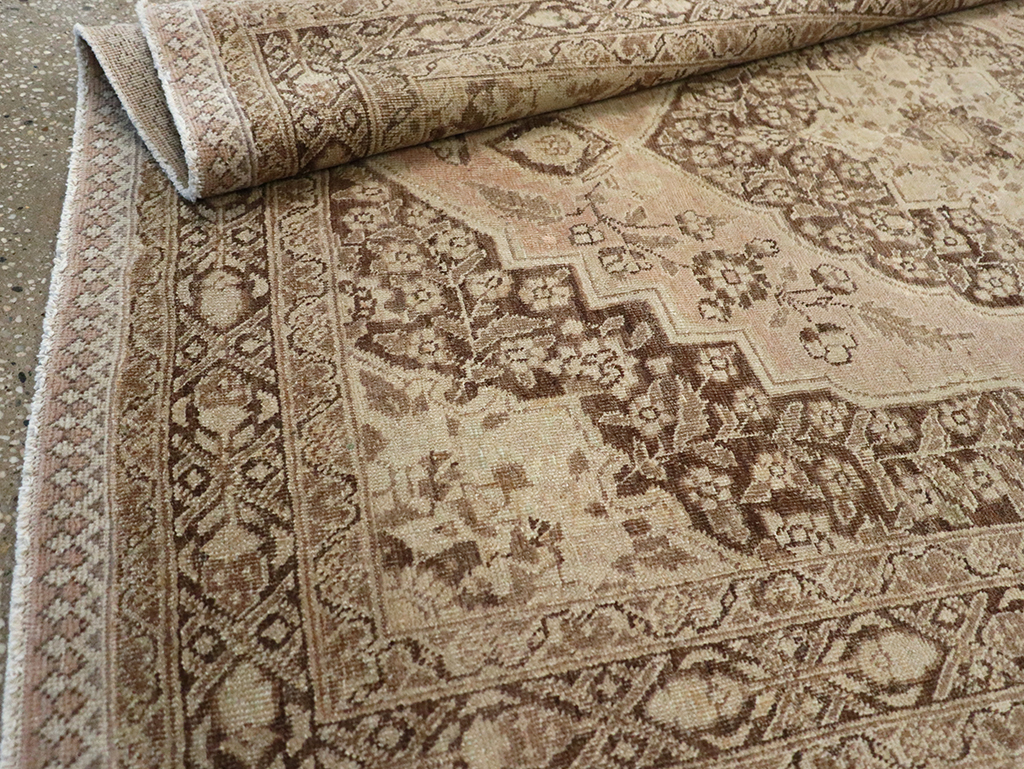 Antique Persian Tabriz Rug, No.13360 - Gsblank