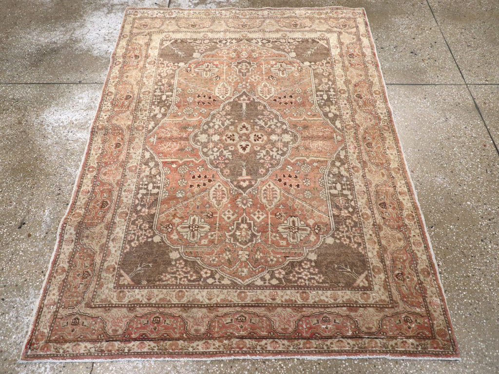 Antique Persian Tabriz Rug, No.13361 - Gsblank