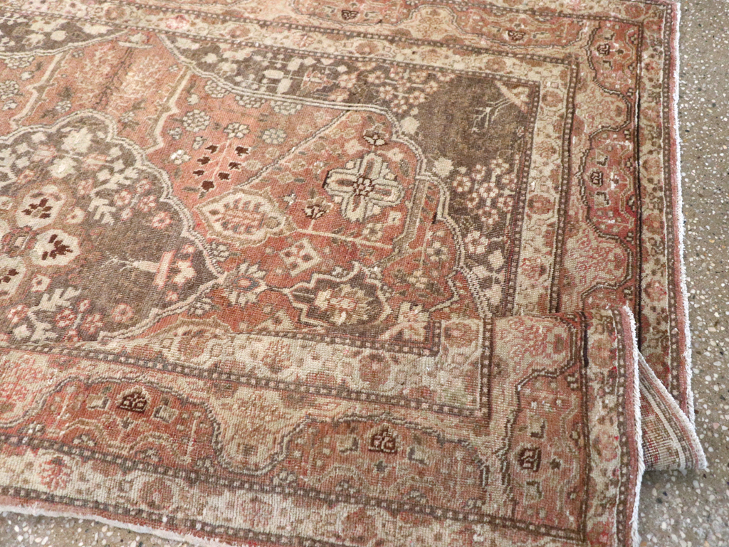 Antique Persian Tabriz Rug, No.13361 - Gsblank