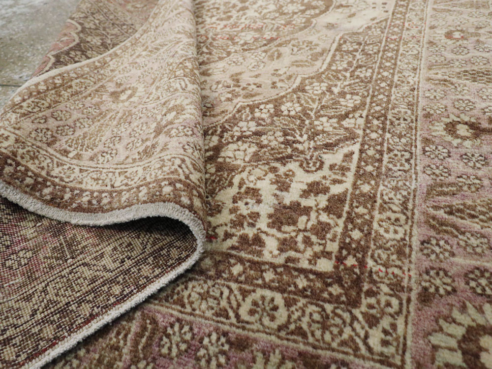 Antique Persian Tabriz Rug, No.13363 - Gsblank