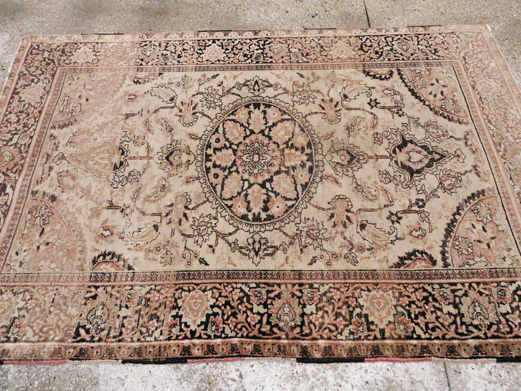 Antique Persian Dorokhsh Rug, No.13385 - Gsblank