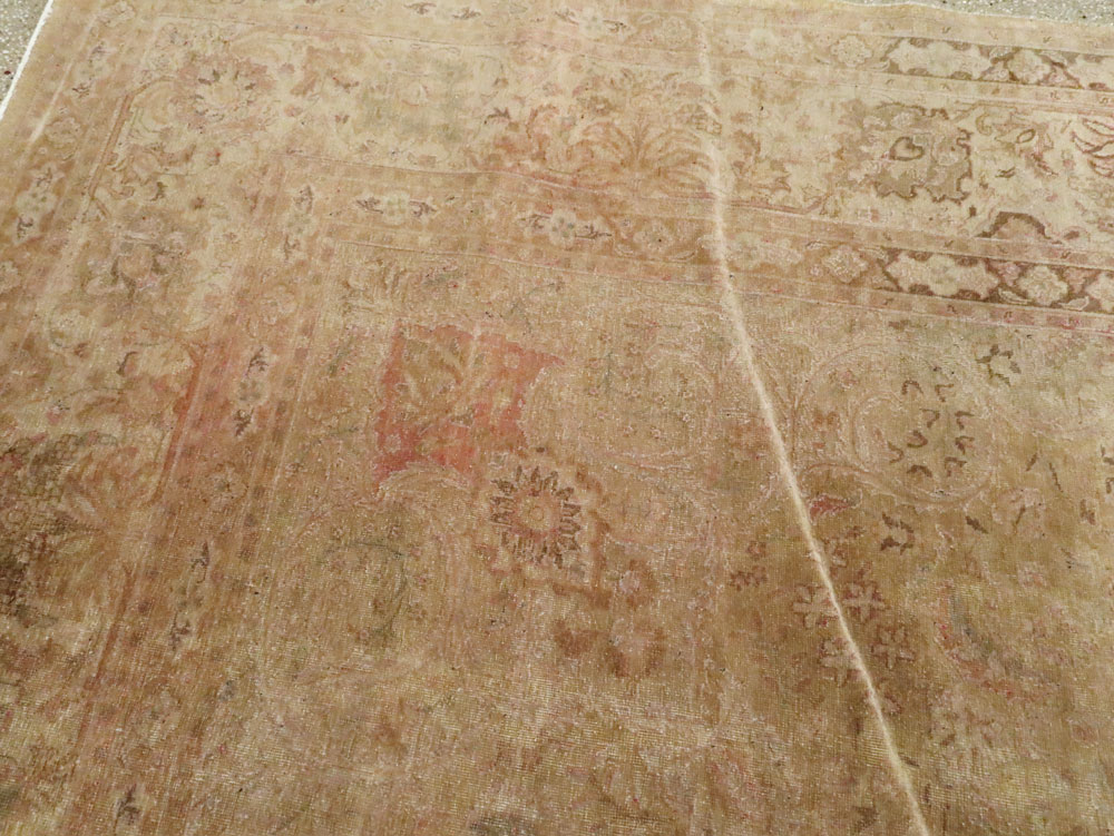 Antique Persian Tabriz Carpet, No.13399 - Gsblank