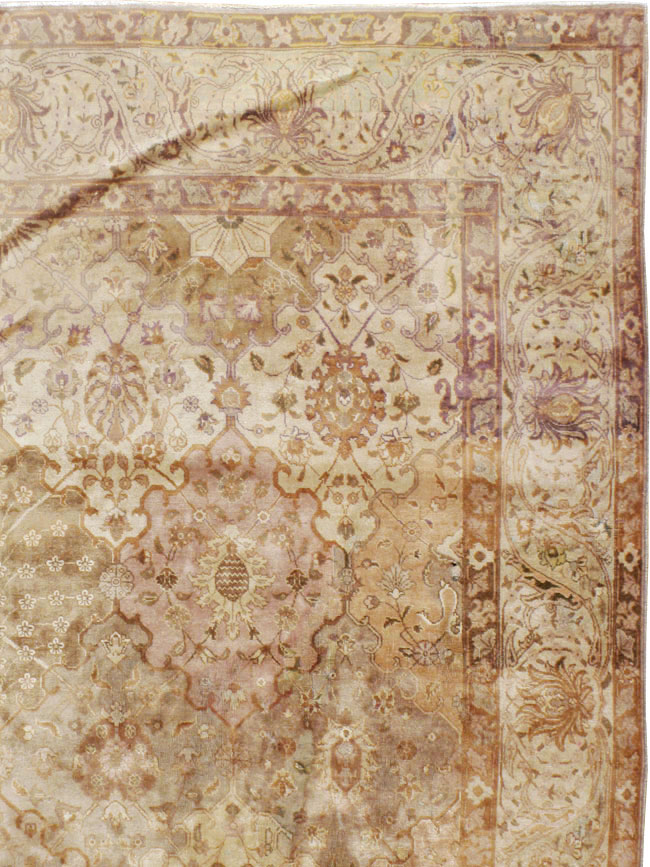 Antique Persian Tabriz Carpet, No.13411 - Gsblank