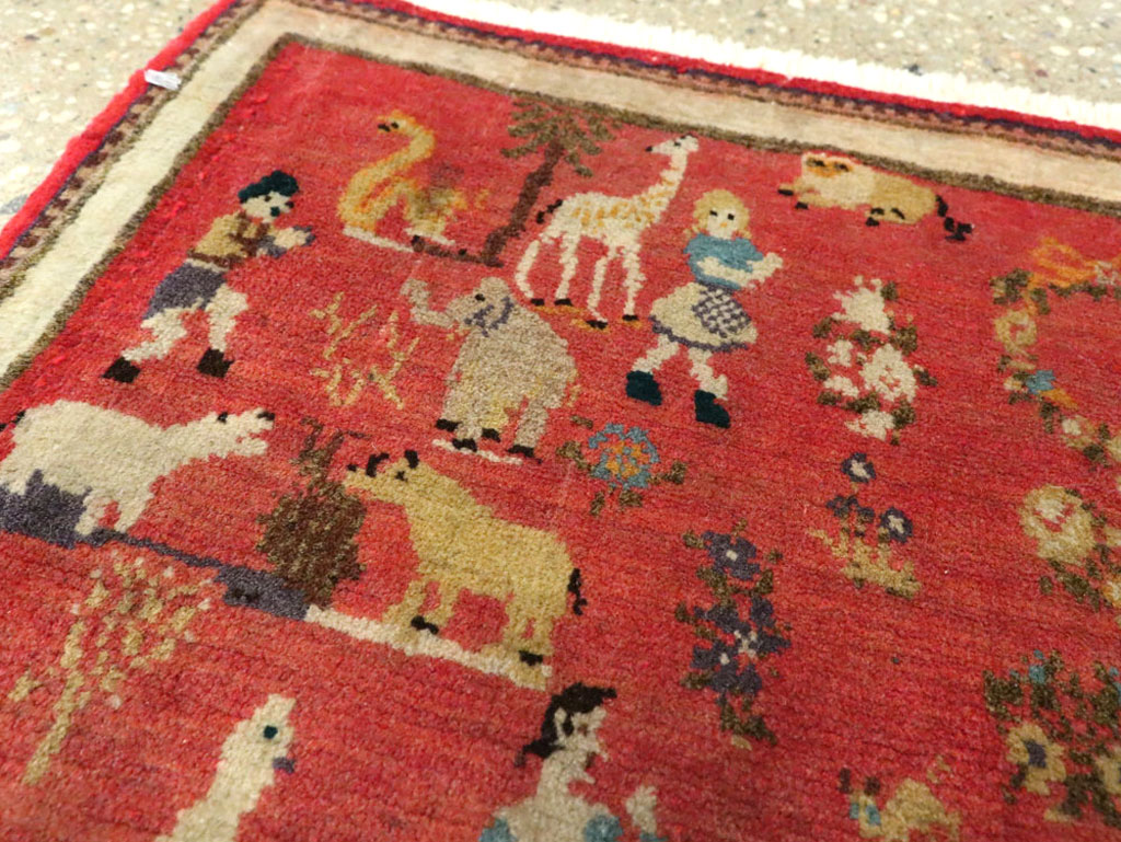 Vintage Persian Tabriz Pictorial Rug, No.13413 - Gsblank