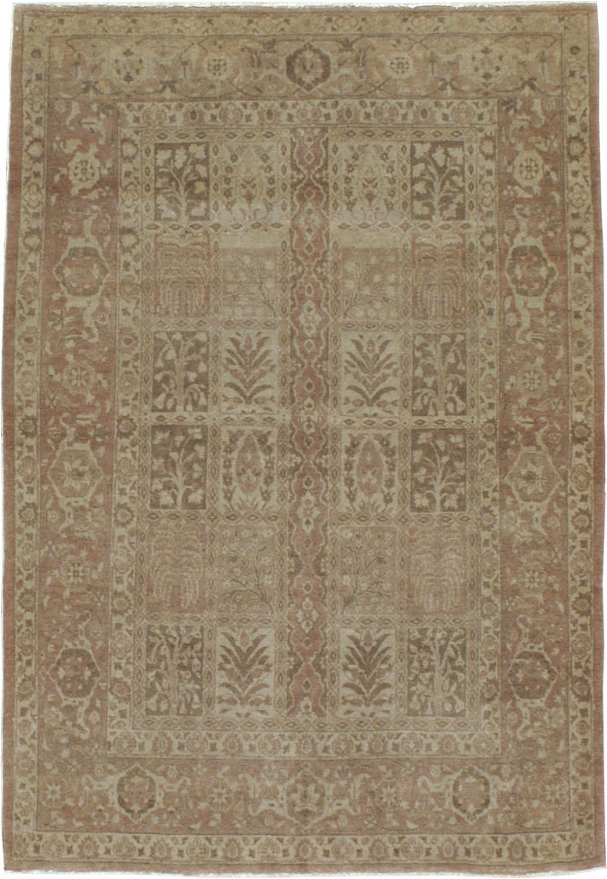 Antique Persian Tabriz Rug, No.13441 - Gsblank