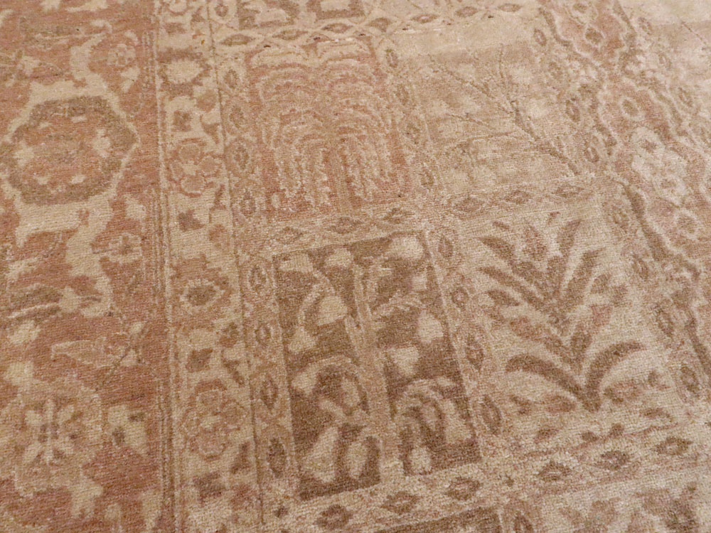 Antique Persian Tabriz Rug, No.13441 - Gsblank