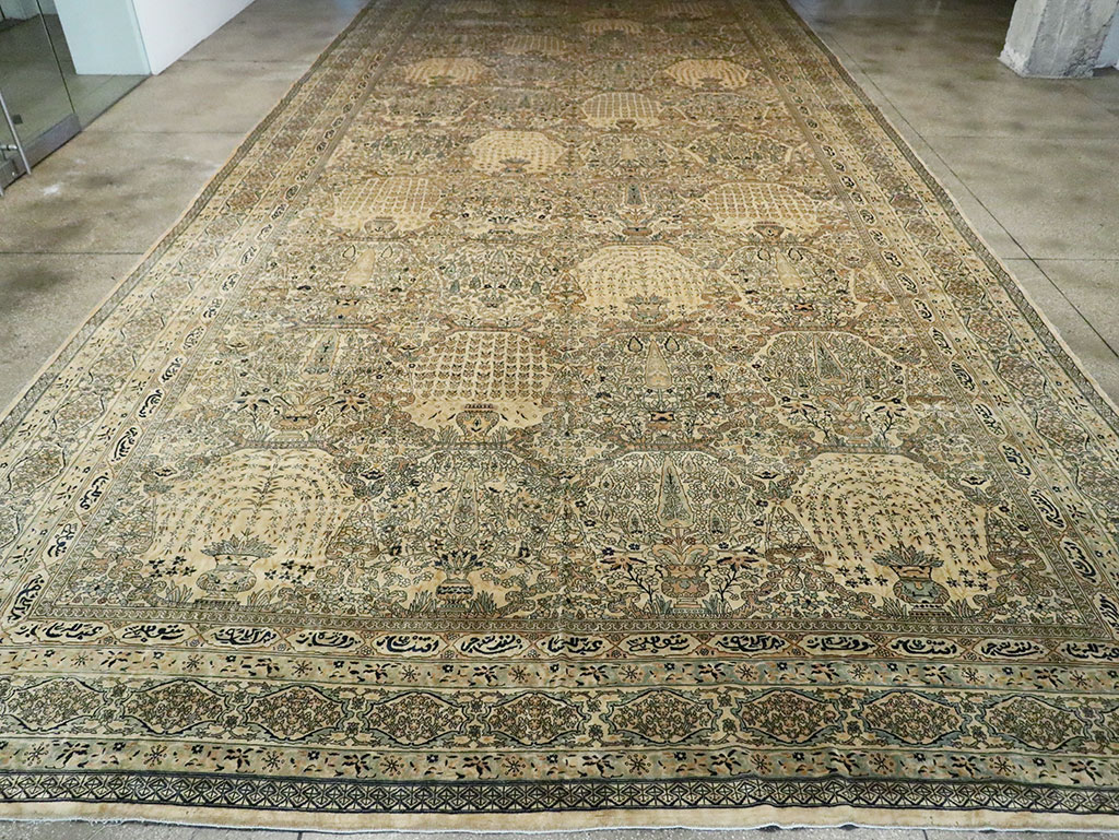Vintage Indian Lahore Oversize Carpet, No.13446 - Gsblank