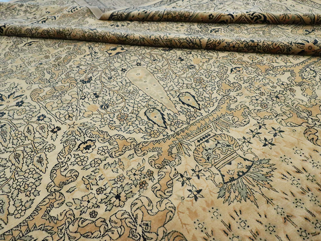 Vintage Indian Lahore Oversize Carpet, No.13446 - Gsblank
