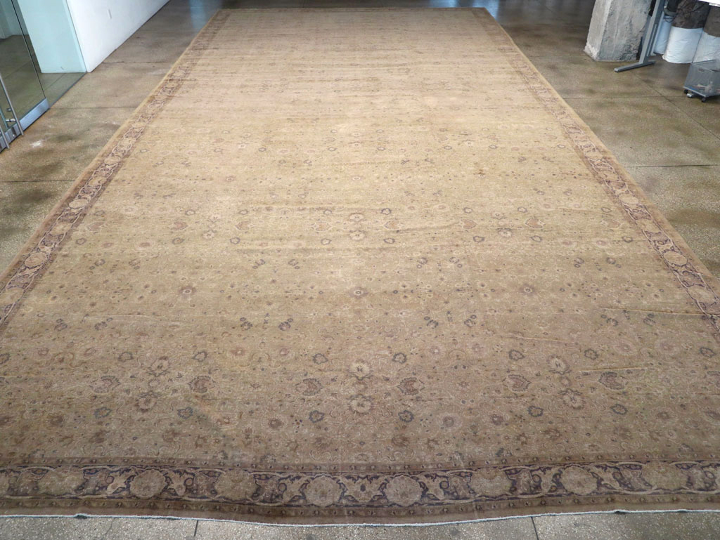 Antique Turkish Herekeh Oversize Carpet, No.13453 - Gsblank