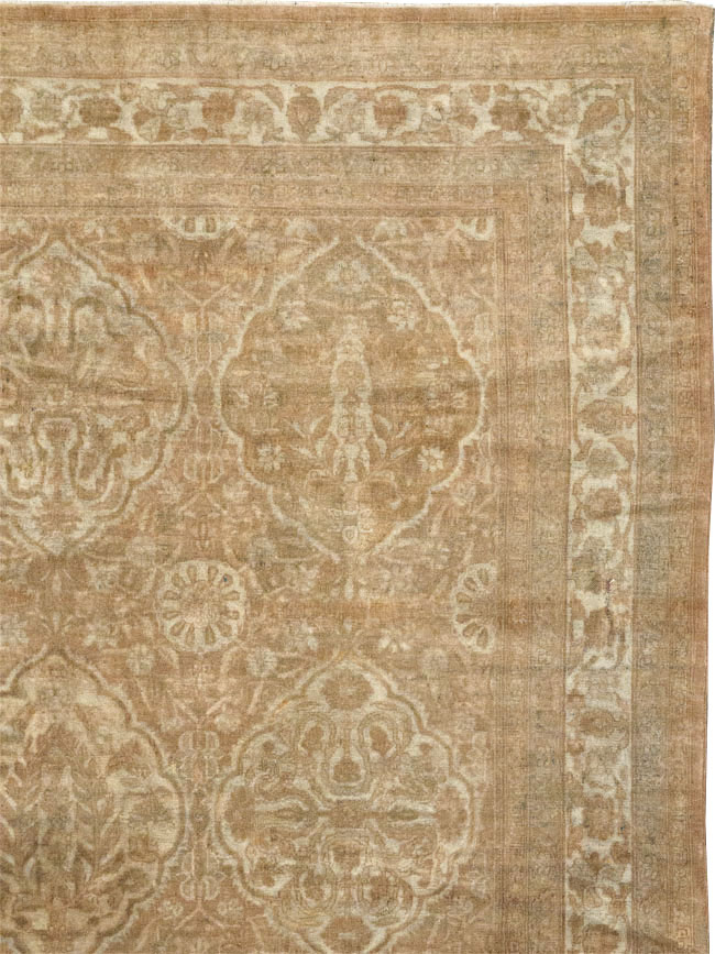 Antique Indian Agra Square Room Size Carpet, No.13455 - Gsblank
