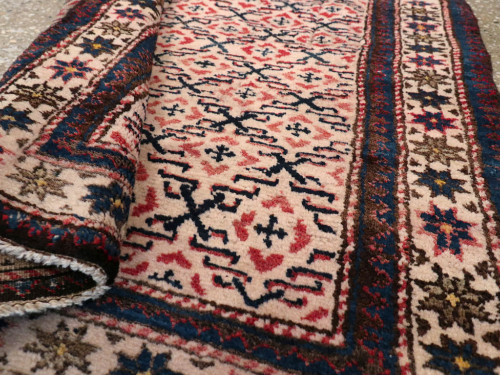 Antique Caucasian Shirvan Rug, No.13471 - Gsblank