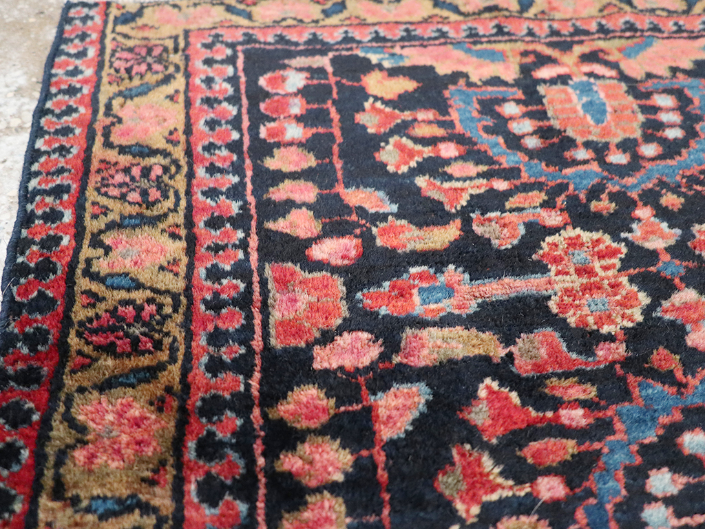 Vintage Persian Lilihan Rug, No.13480 - Gsblank
