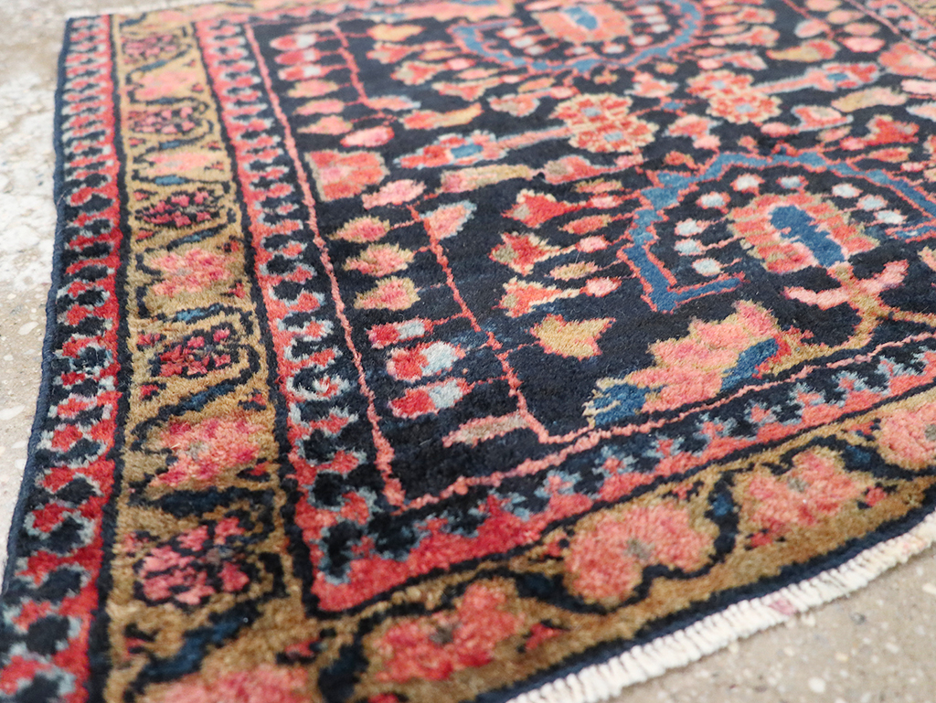 Vintage Persian Lilihan Rug, No.13480 - Gsblank