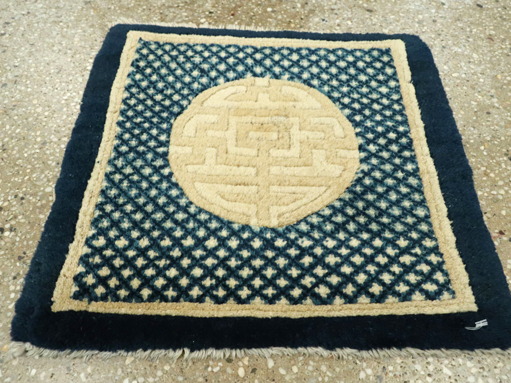 Antique Chinese Peking Rug, No.13504 - Gsblank