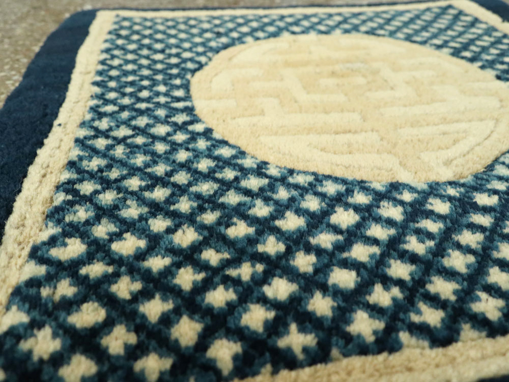 Antique Chinese Peking Rug, No.13504 - Gsblank