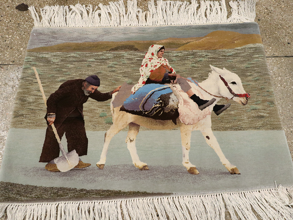 Modern Persian Tabriz Pictorial Rug, No.13516 - Gsblank