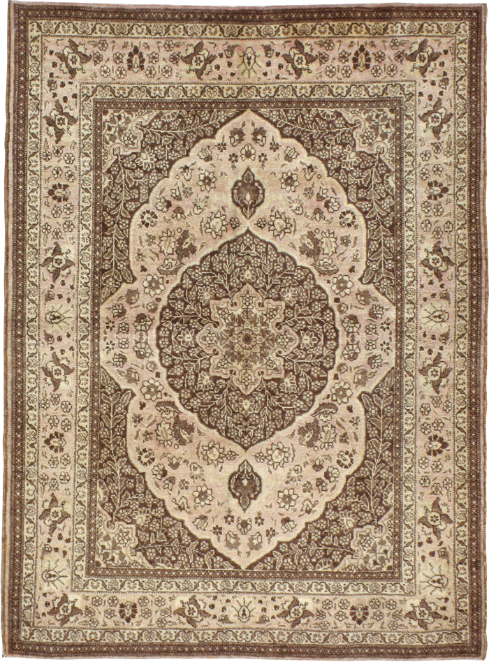 Antique Persian Tabriz Rug, No.13557 - Gsblank