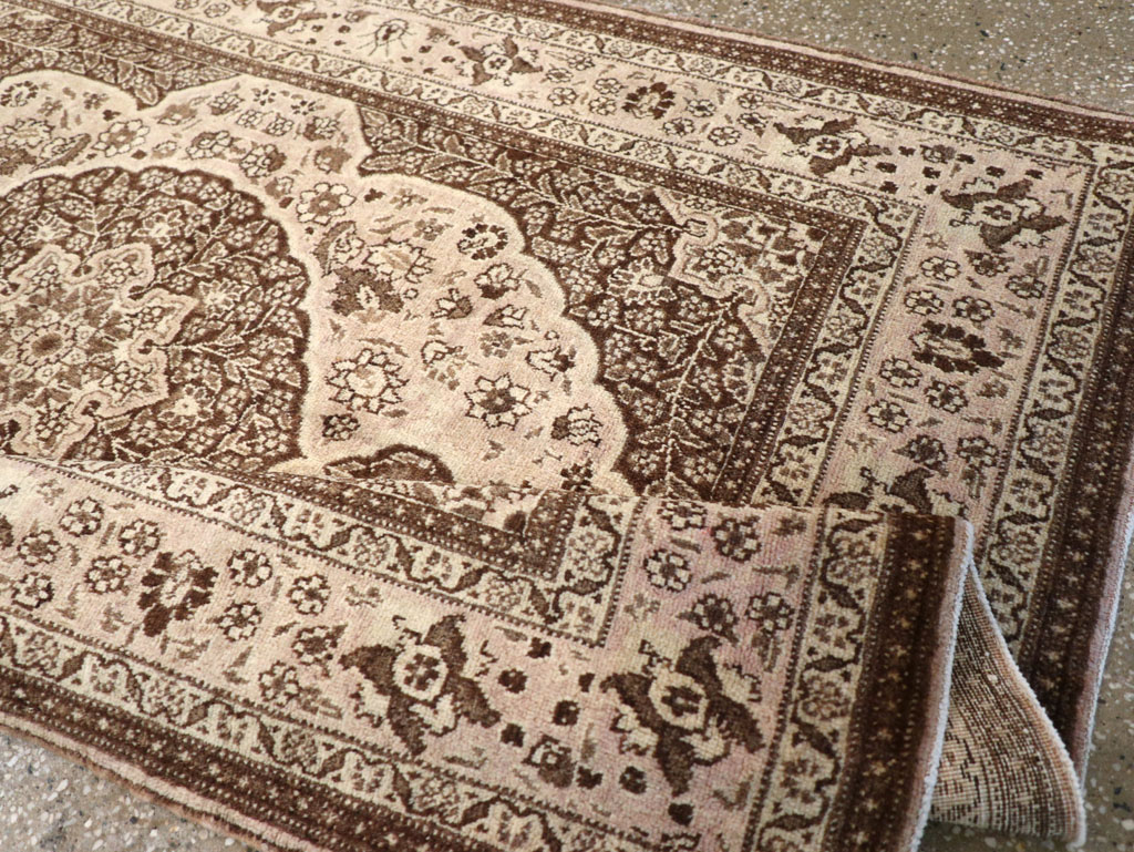Antique Persian Tabriz Rug, No.13557 - Gsblank