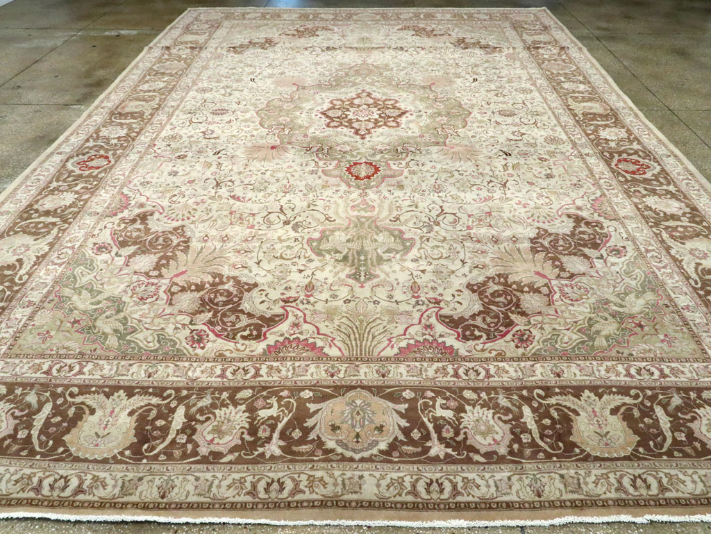 Antique Persian Tabriz Carpet, No.13660 - Gsblank