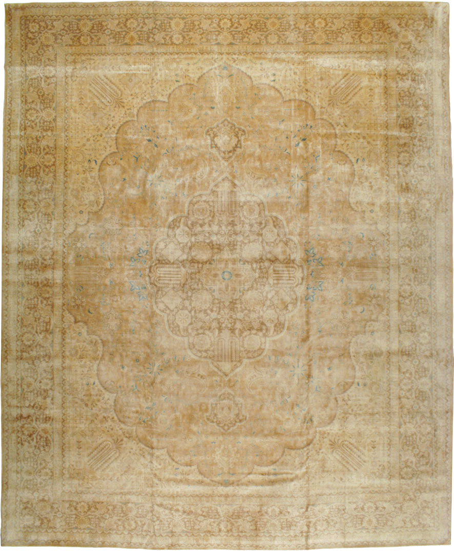 Vintage Persian Tabriz Carpet, No.13706 - Gsblank