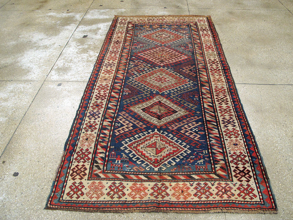 Antique Caucasian Kazak Rug, No.13717 - Gsblank