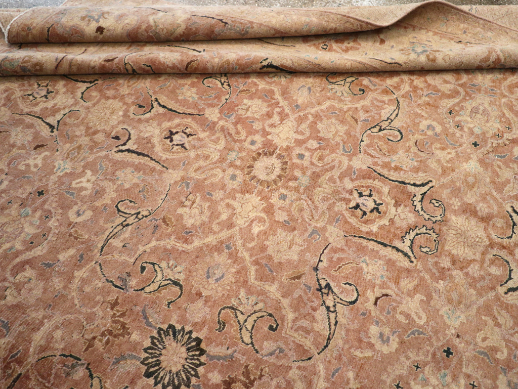 Antique Persian Tabriz Carpet, No.13724 - Gsblank