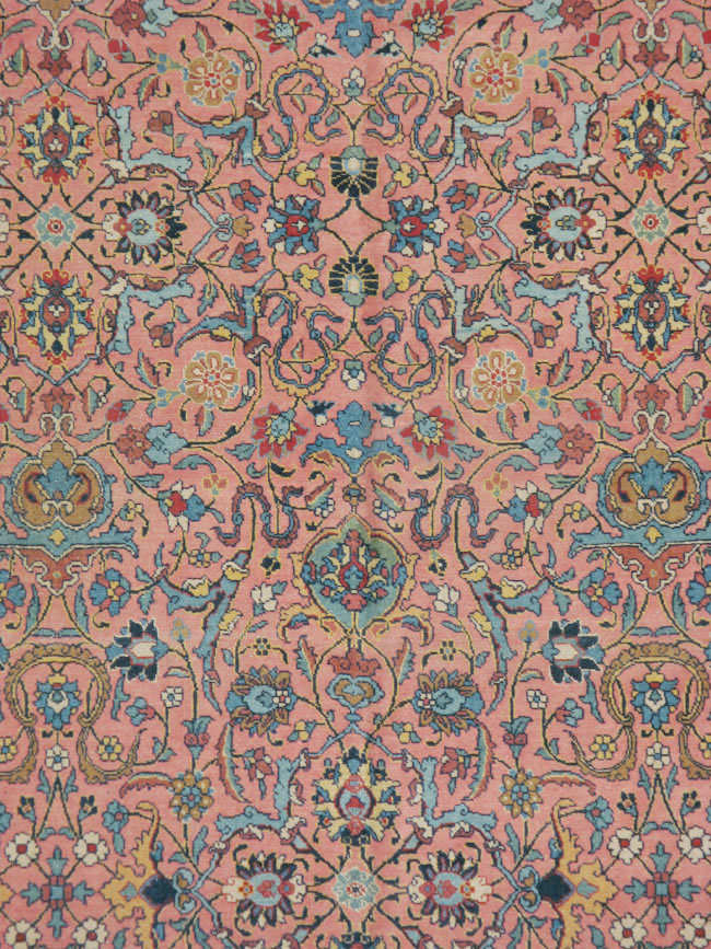 Antique Persian Tabriz Carpet, No.13788 - Gsblank