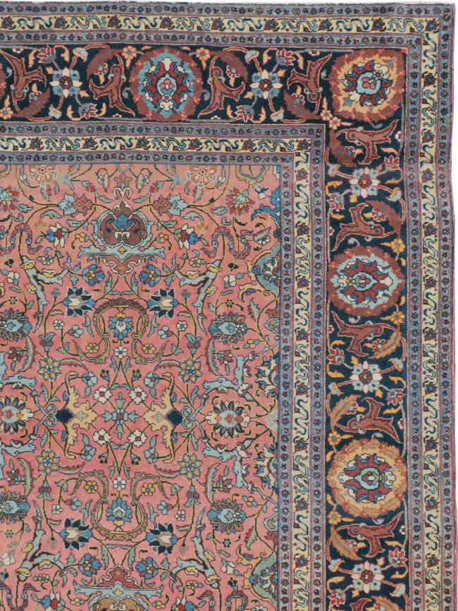 Antique Persian Tabriz Carpet, No.13788 - Gsblank