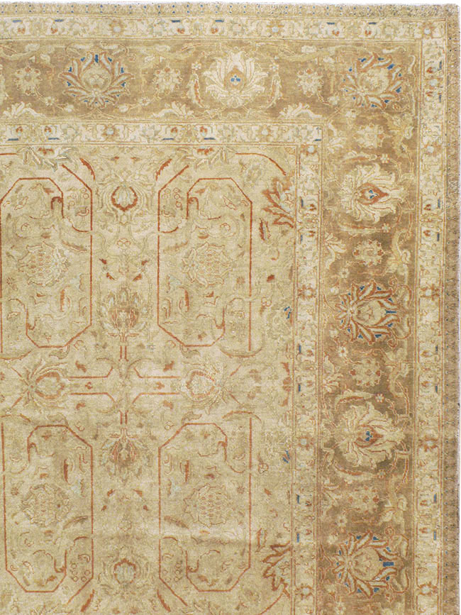 Vintage Persian Tabriz Carpet, No.13806 - Gsblank