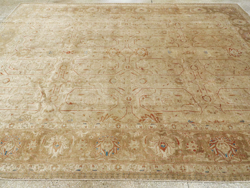 Vintage Persian Tabriz Carpet, No.13806 - Gsblank