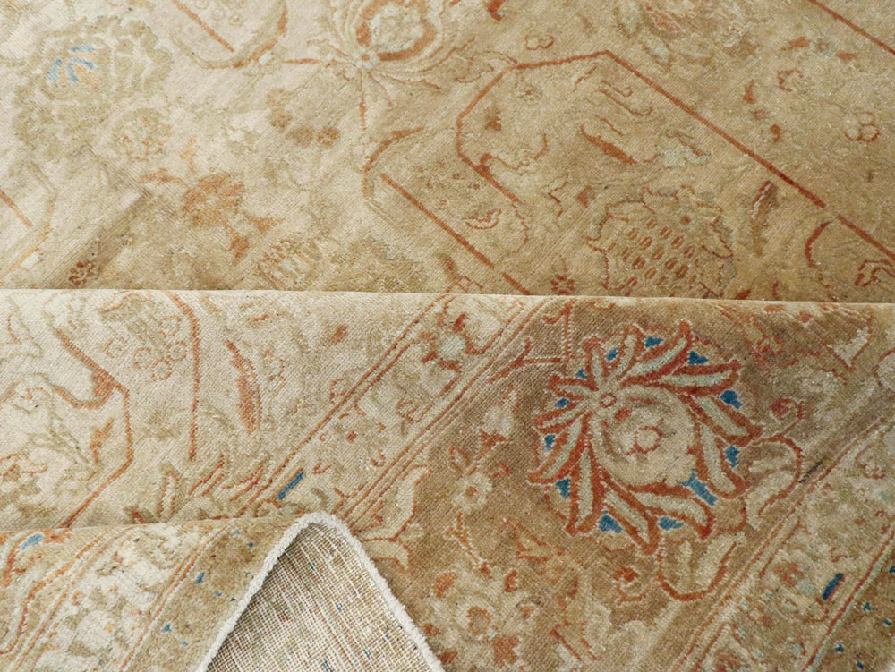 Vintage Persian Tabriz Carpet, No.13806 - Gsblank