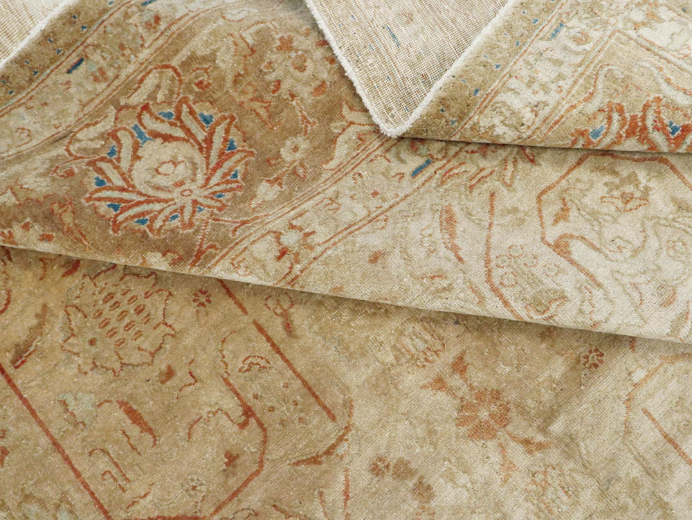 Vintage Persian Tabriz Carpet, No.13806 - Gsblank