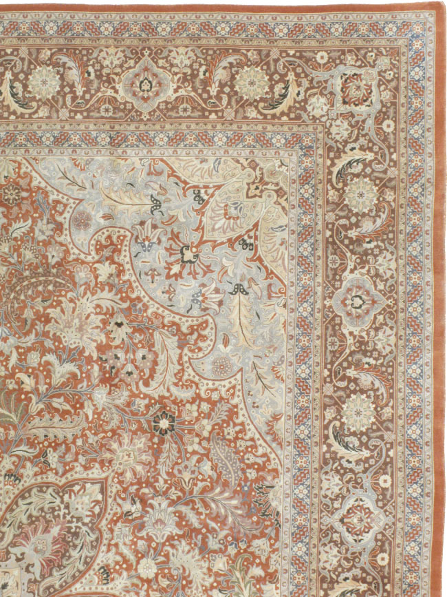 Vintage Persian Tabirz Carpet, No.13815 - Gsblank