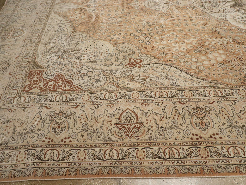 Vintage Tabriz Persian Carpet, No.13818 - Gsblank