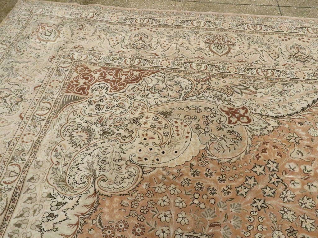 Vintage Tabriz Persian Carpet, No.13818 - Gsblank