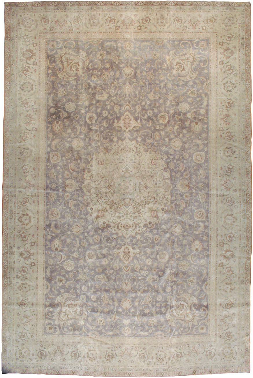 Vintage Persian Tabriz Carpet, No.13819 - Gsblank