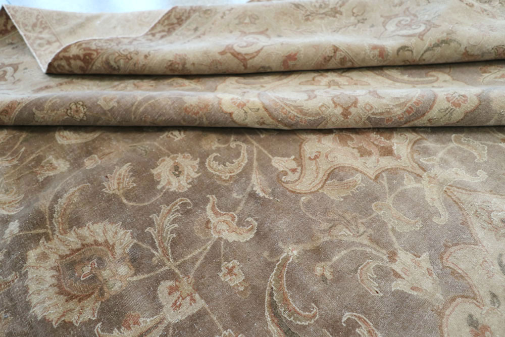 Vintage Persian Tabriz Carpet, No.13819 - Gsblank