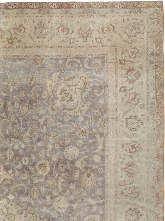 Vintage Persian Tabriz Carpet, No.13819 - Gsblank