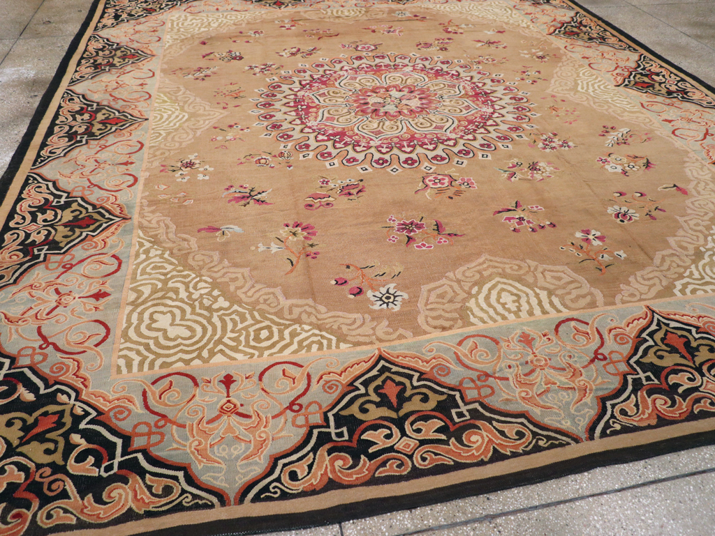 Antique French Aubusson Carpet, No.13841 - Gsblank