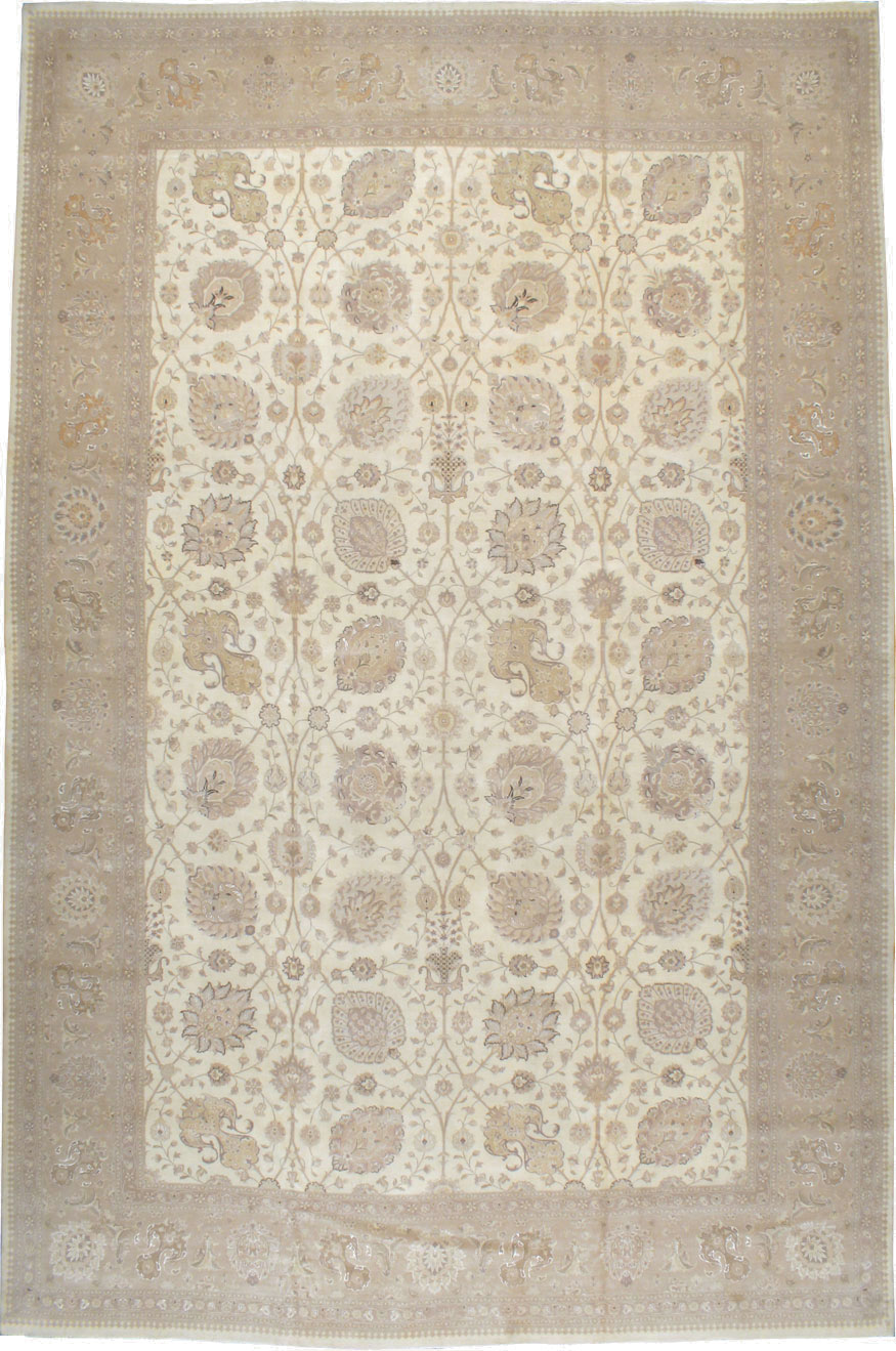 Vintage Persian Tabriz Carpet, No.13844 - Gsblank