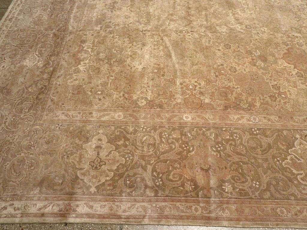 Vintage Persian Tabriz Oversize Carpet, No.13854 - Gsblank