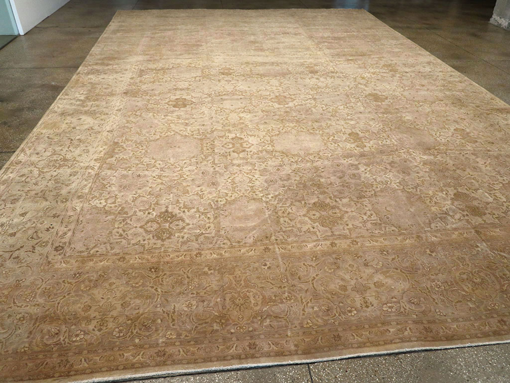 Vintage Persian Tabriz Oversize Carpet, No.13854 - Gsblank