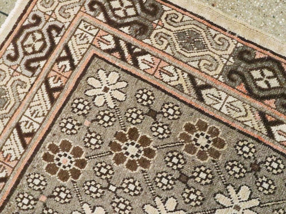 Vintage East Turkestan Khotan Rug, No.13885 - Gsblank