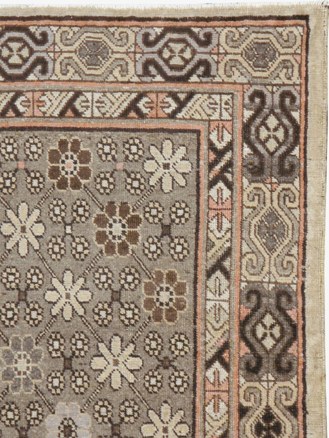 Vintage East Turkestan Khotan Rug, No.13885 - Gsblank