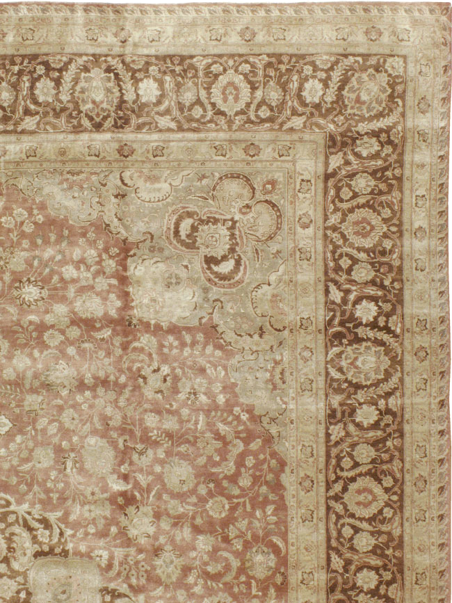 Vintage Persian Tabirz Carpet, No.13901 - Gsblank