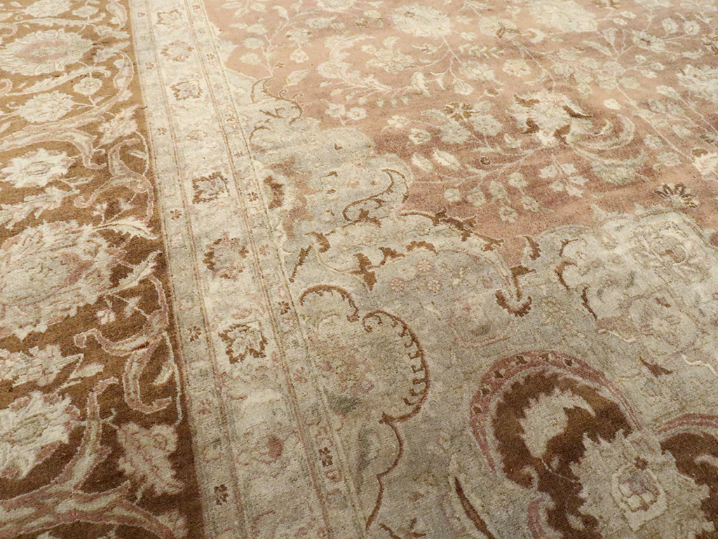 Vintage Persian Tabirz Carpet, No.13901 - Gsblank