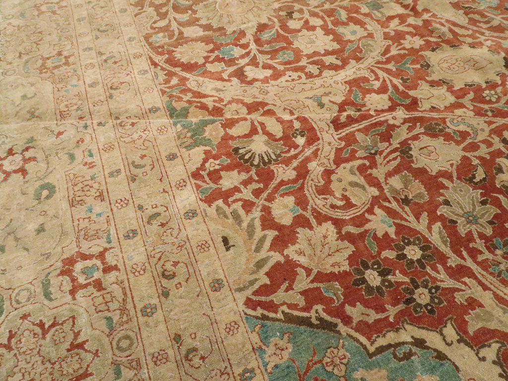 Vintage Persian Tabriz Carpet, No.13920 - Gsblank