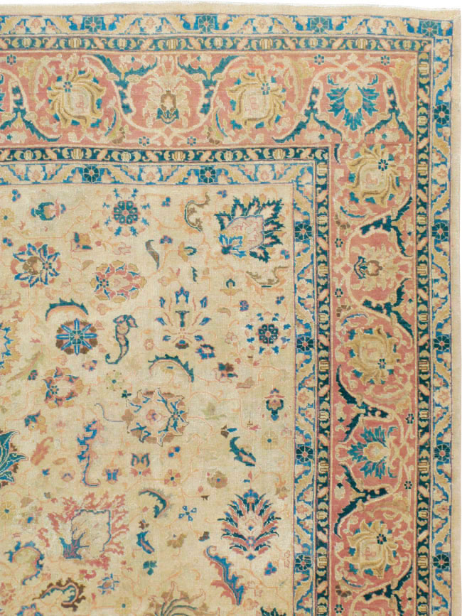 Vintage Persian Tabriz Carpet, No.13937 - Gsblank