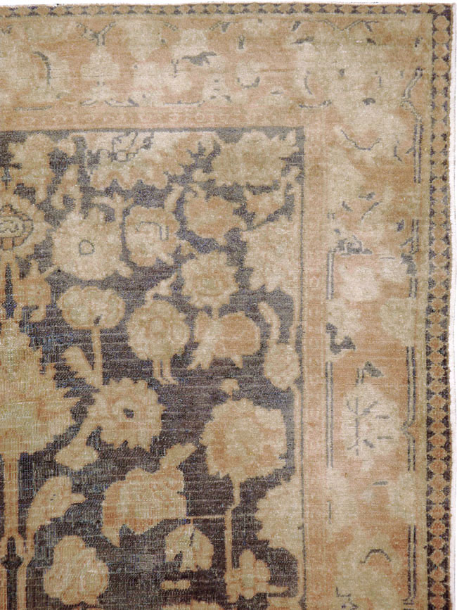 Antique Indian Agra Carpet, No.13970 - Gsblank