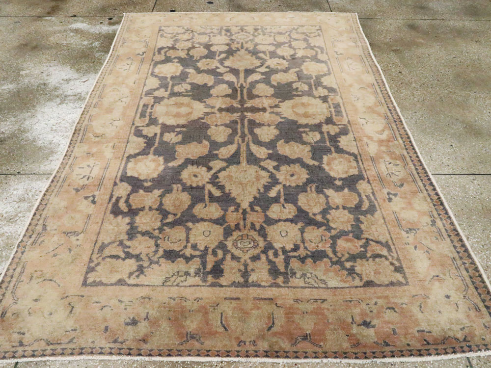 Antique Indian Agra Carpet, No.13970 - Gsblank